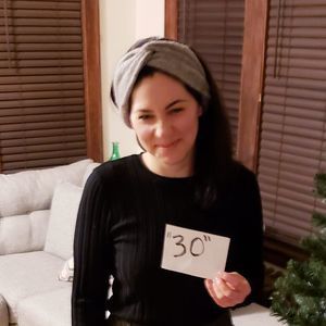 Meet your Posher, Danielle